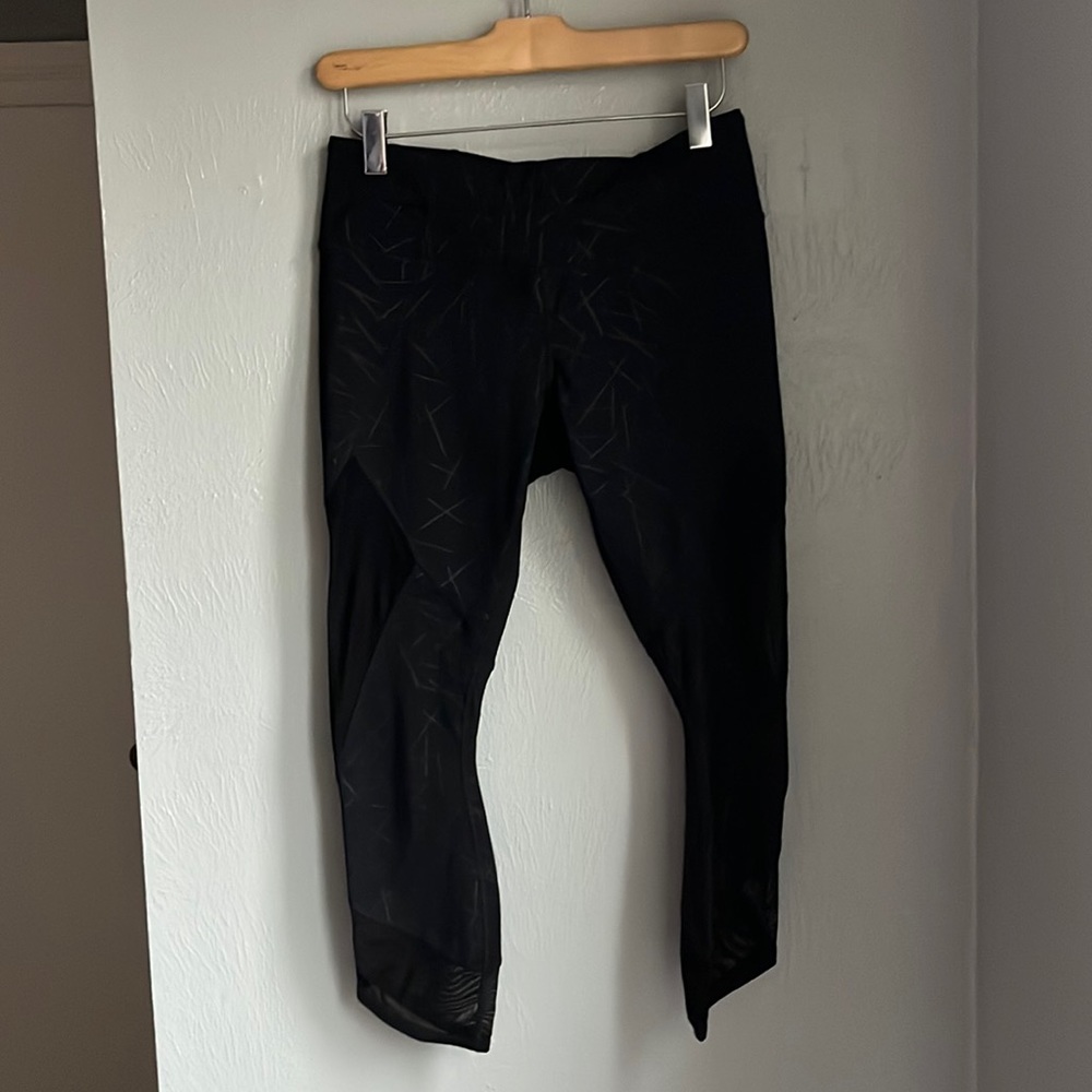 Athleta Capri Leggings